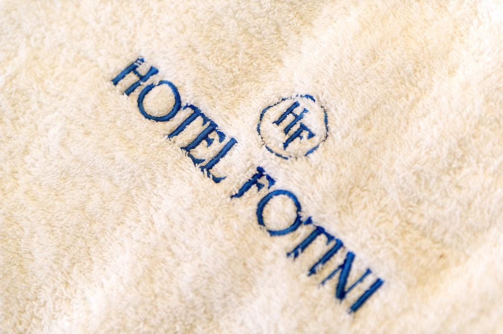 Hotel Fotini Kalamata Habitación foto